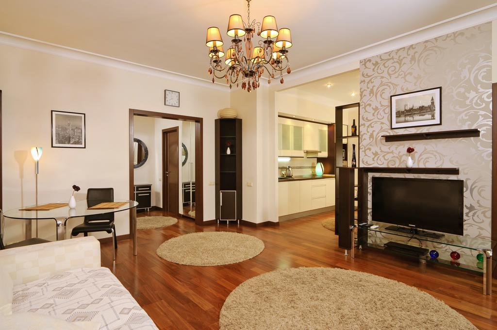 Botanic Saksaganskogo Appartement Kiev Buitenkant foto