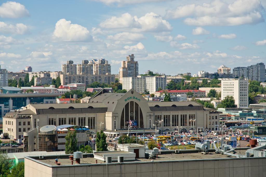 Botanic Saksaganskogo Appartement Kiev Buitenkant foto