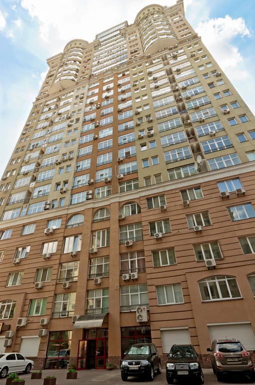 Botanic Saksaganskogo Appartement Kiev Buitenkant foto